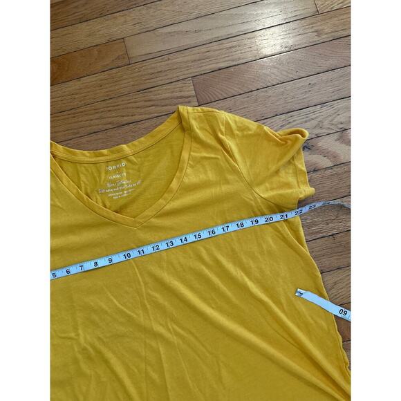 Womens Size 2 Gold Yellow Torrid Shirt - Picture 4 of 5